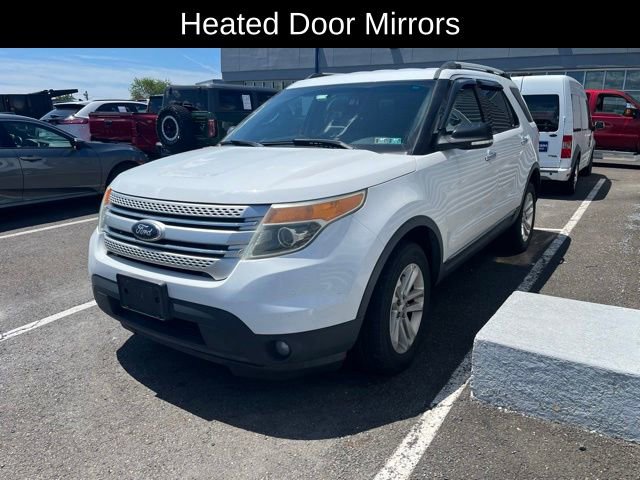 Used 2014 Ford Explorer XLT AWD/4WD image 2