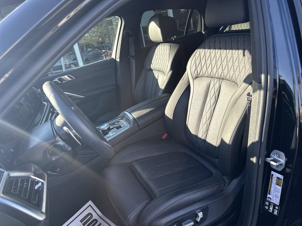 Used 2026 BMW X6 M60i AWD/4WD image 13
