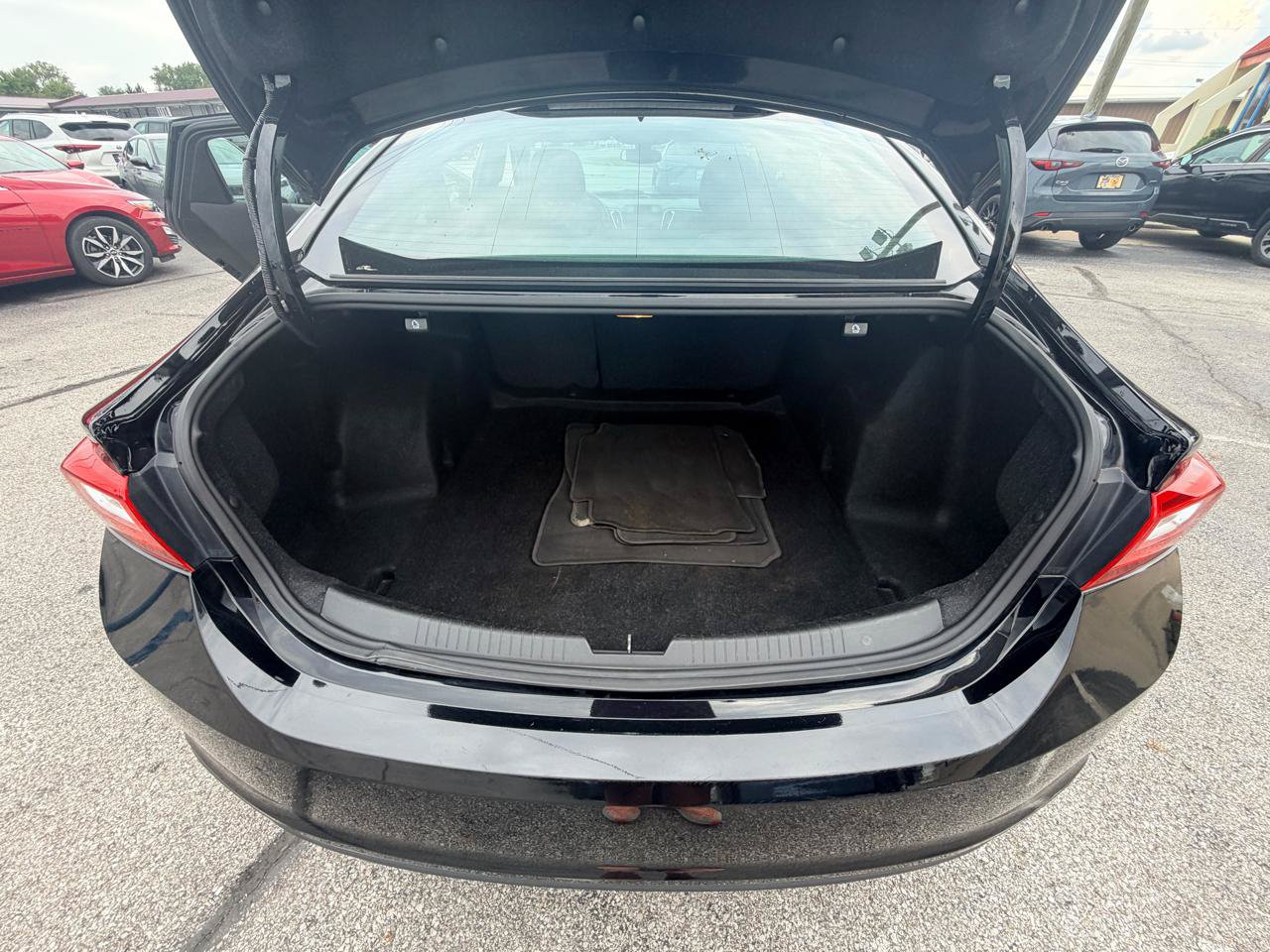 Used 2020 Chevrolet Malibu LS FWD image 17