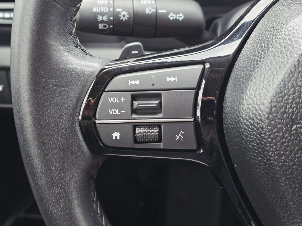 Certified 2024 Honda Pilot Touring image 33