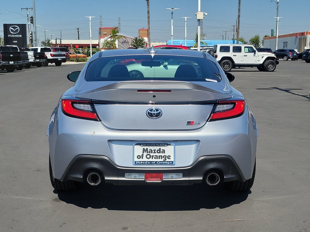 Used 2025 Toyota GR86 Premium w/ ALL Weather Mat Package (TMS) RWD image 22