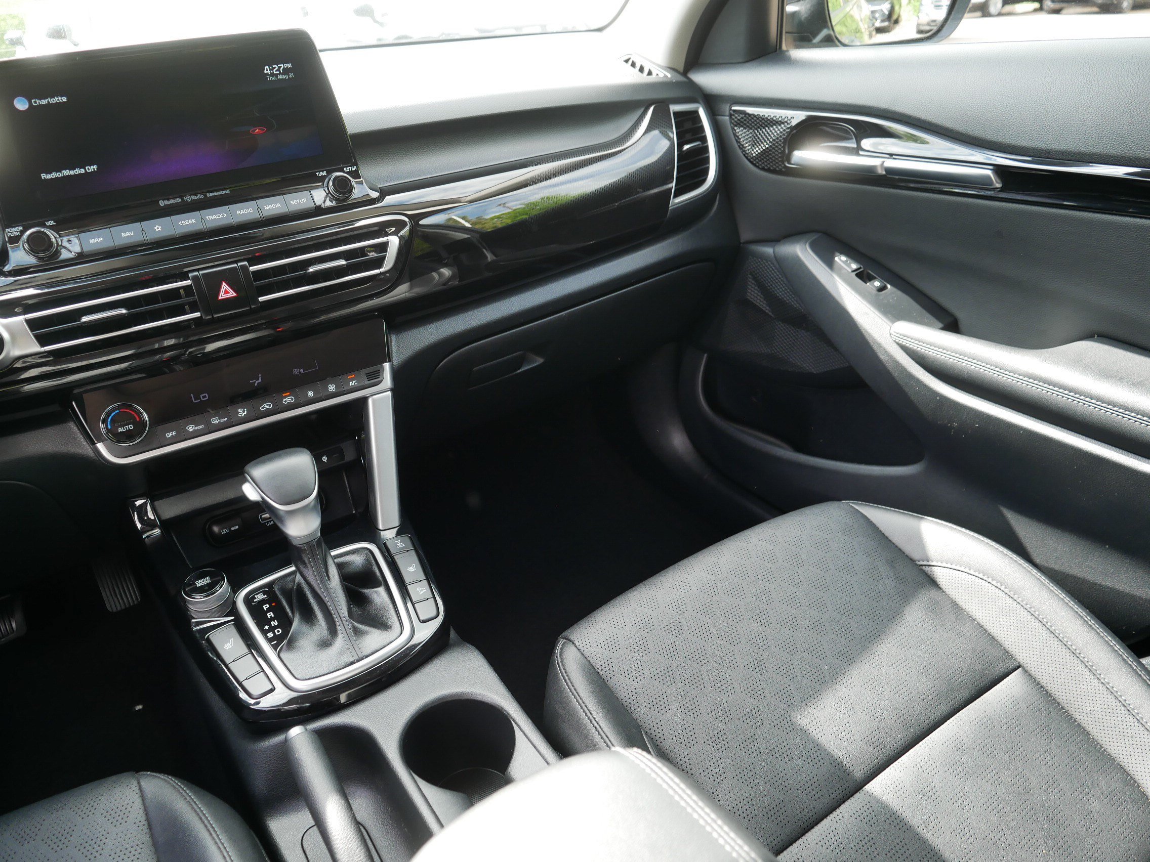 Certified 2022 Kia Seltos EX AWD/4WD image 11