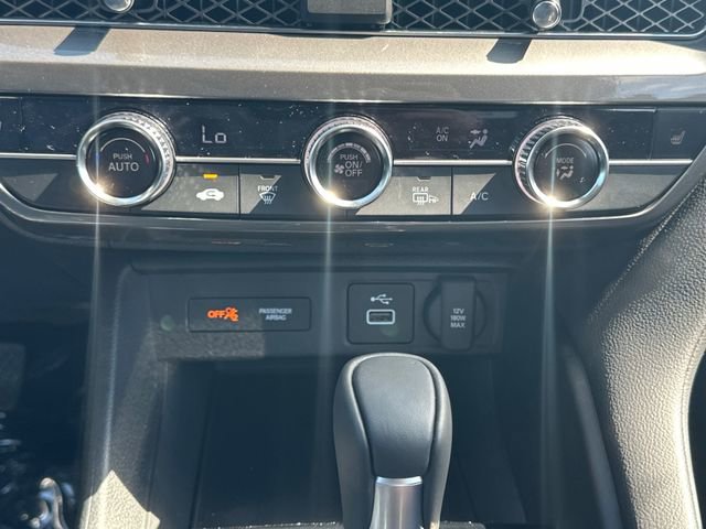 New 2025 Acura Integra image 23