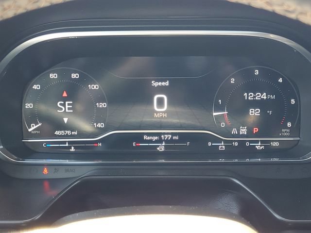 Used 2024 GMC Yukon AT4 w/ Technology Package AWD/4WD image 14