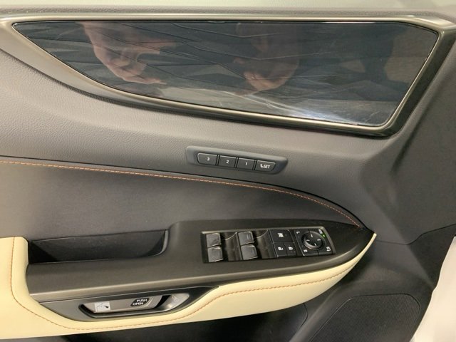 Used 2022 Lexus NX 350h AWD image 11