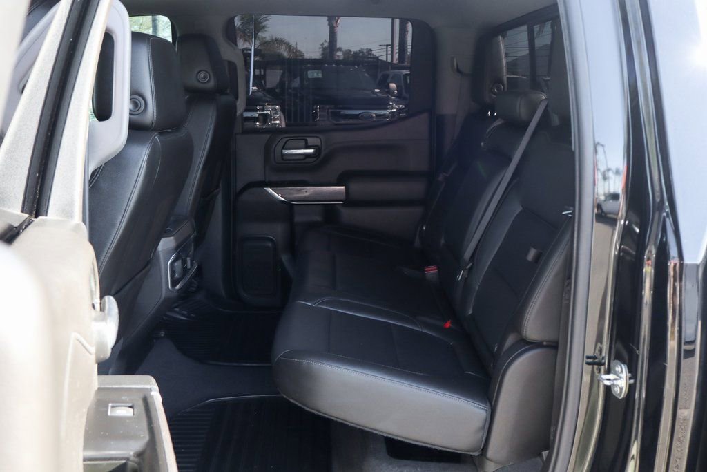 Used 2019 Chevrolet Silverado 1500 LTZ w/ LTZ Plus Package AWD/4WD image 39