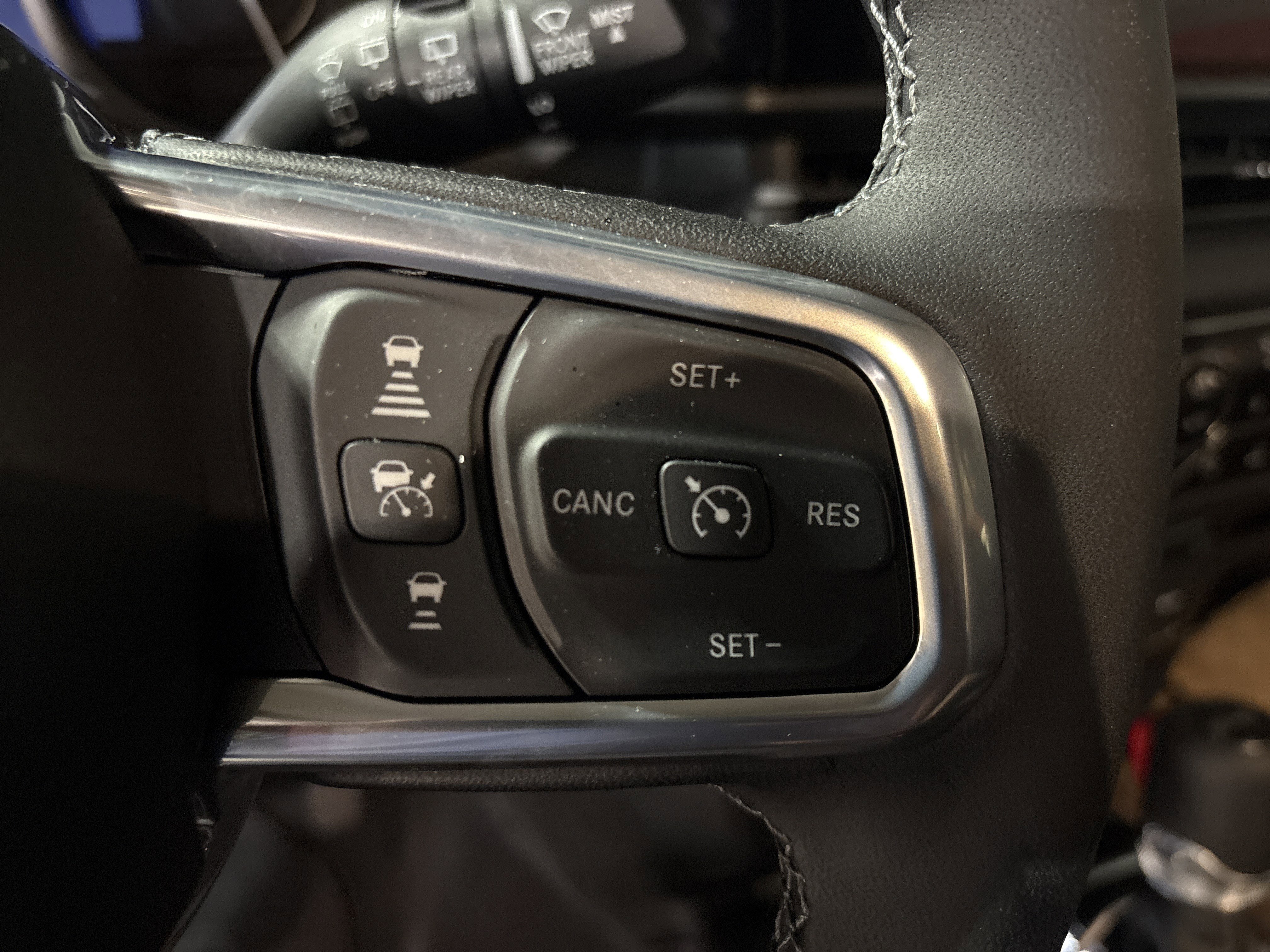 Certified 2025 Jeep Wrangler Sahara image 23