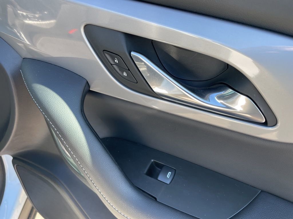 Used 2024 Chevrolet Blazer LT image 29