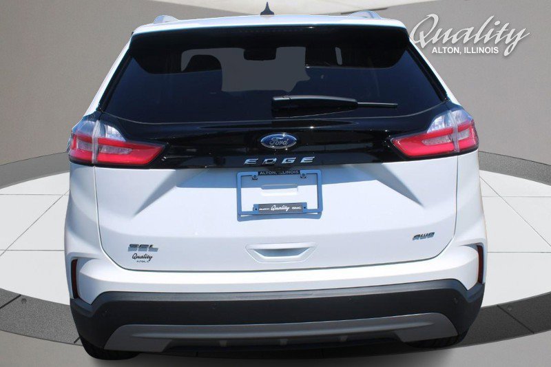 Used 2022 Ford Edge SEL w/ Convenience Package image 5