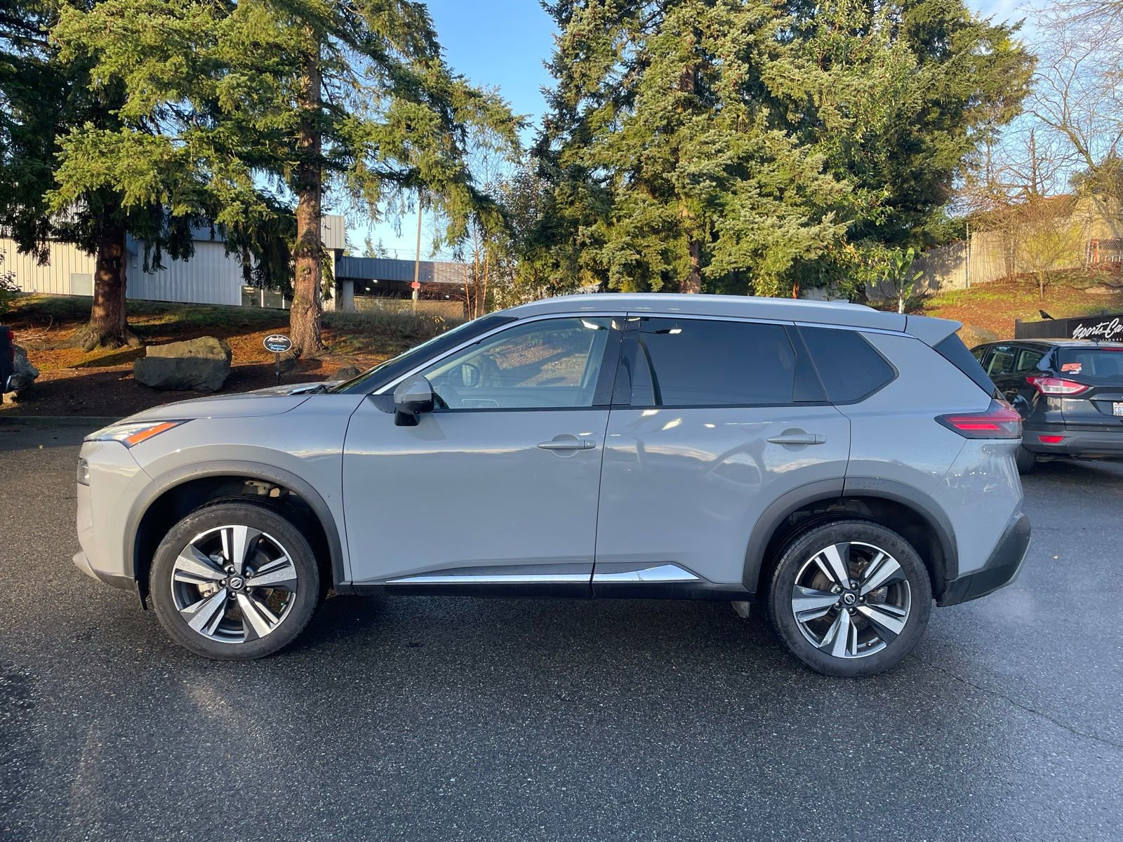 Used 2021 Nissan Rogue SL image 4