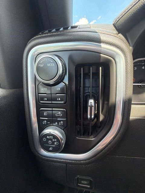 Used 2021 GMC Sierra 2500 AT4 w/ AT4 Preferred Package AWD/4WD image 12