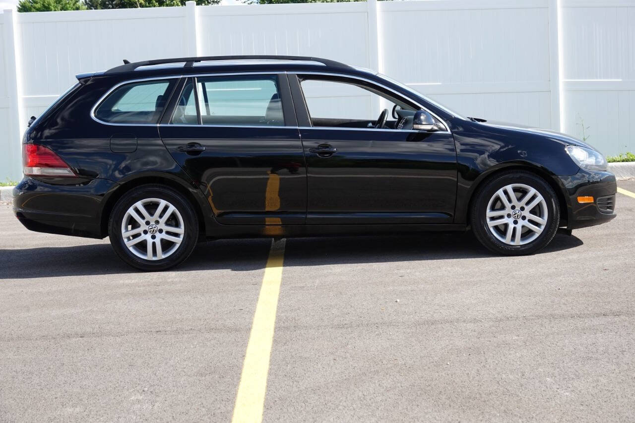 Used 2013 Volkswagen Jetta TDI FWD image 35