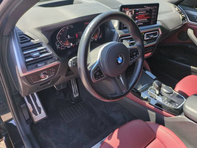 Used 2023 BMW X4 xDrive30i w/ M Sport Package AWD/4WD image 7