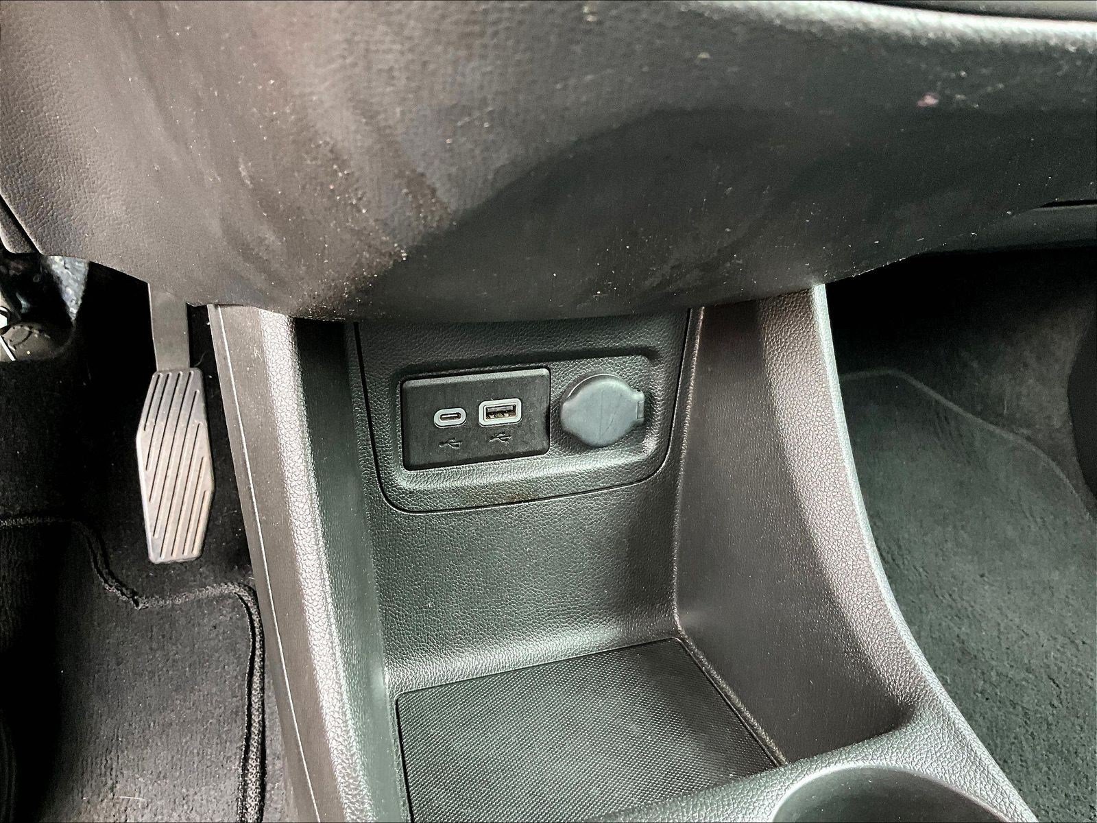 Used 2022 Chevrolet Spark LT FWD image 15