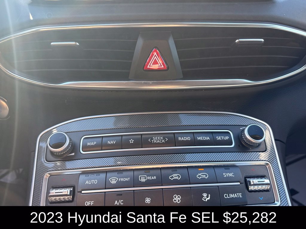 Used 2023 Hyundai Santa Fe SEL FWD image 29