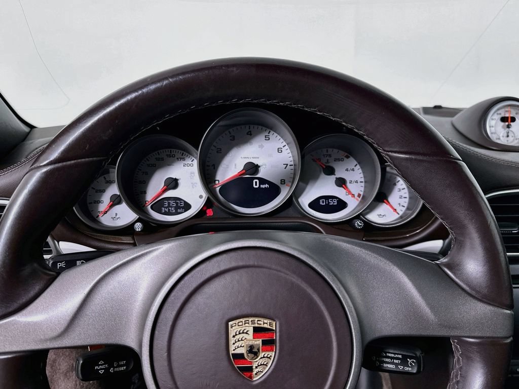 Used 2010 Porsche 911 Carrera 4S AWD/4WD image 11