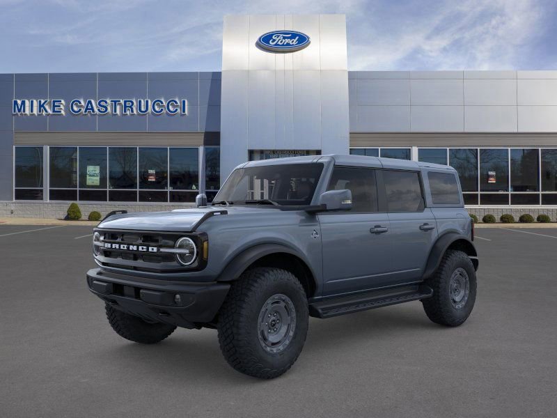 New 2025 Ford Bronco Outer Banks w/ Sasquatch Package