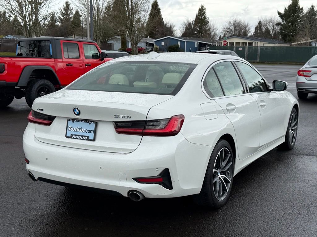 Used 2022 BMW 330i xDrive Sedan image 8