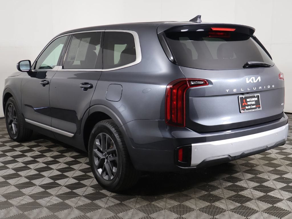 Used 2023 Kia Telluride LX AWD/4WD image 9