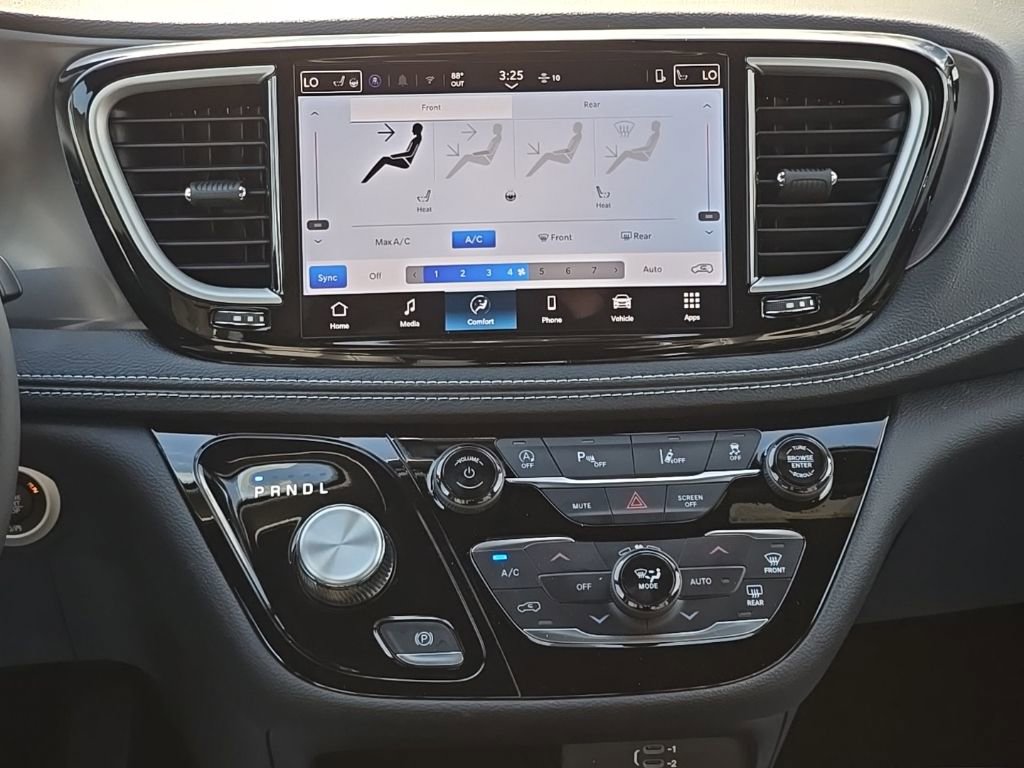 New 2026 Chrysler Pacifica Select w/ S Appearance Package image 34