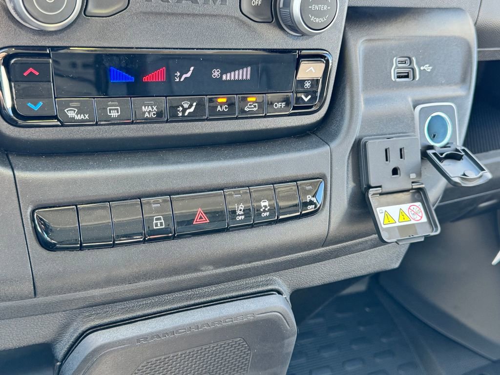 New 2026 RAM ProMaster 1500 w/ Quick Order Package 22H SLT+ FWD image 17
