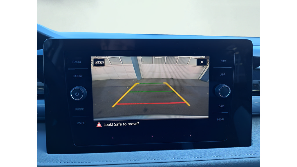 New 2025 Volkswagen Taos SEL AWD/4WD image 23