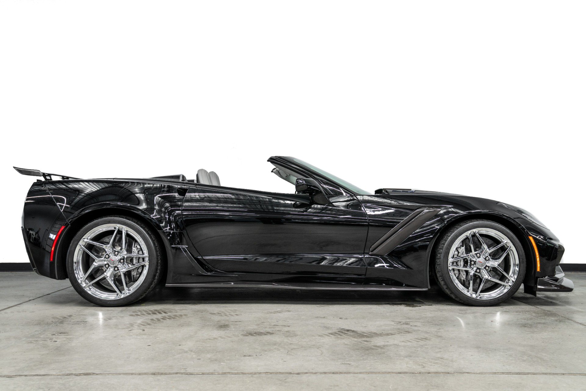 Used 2019 Chevrolet Corvette ZR1 RWD image 47