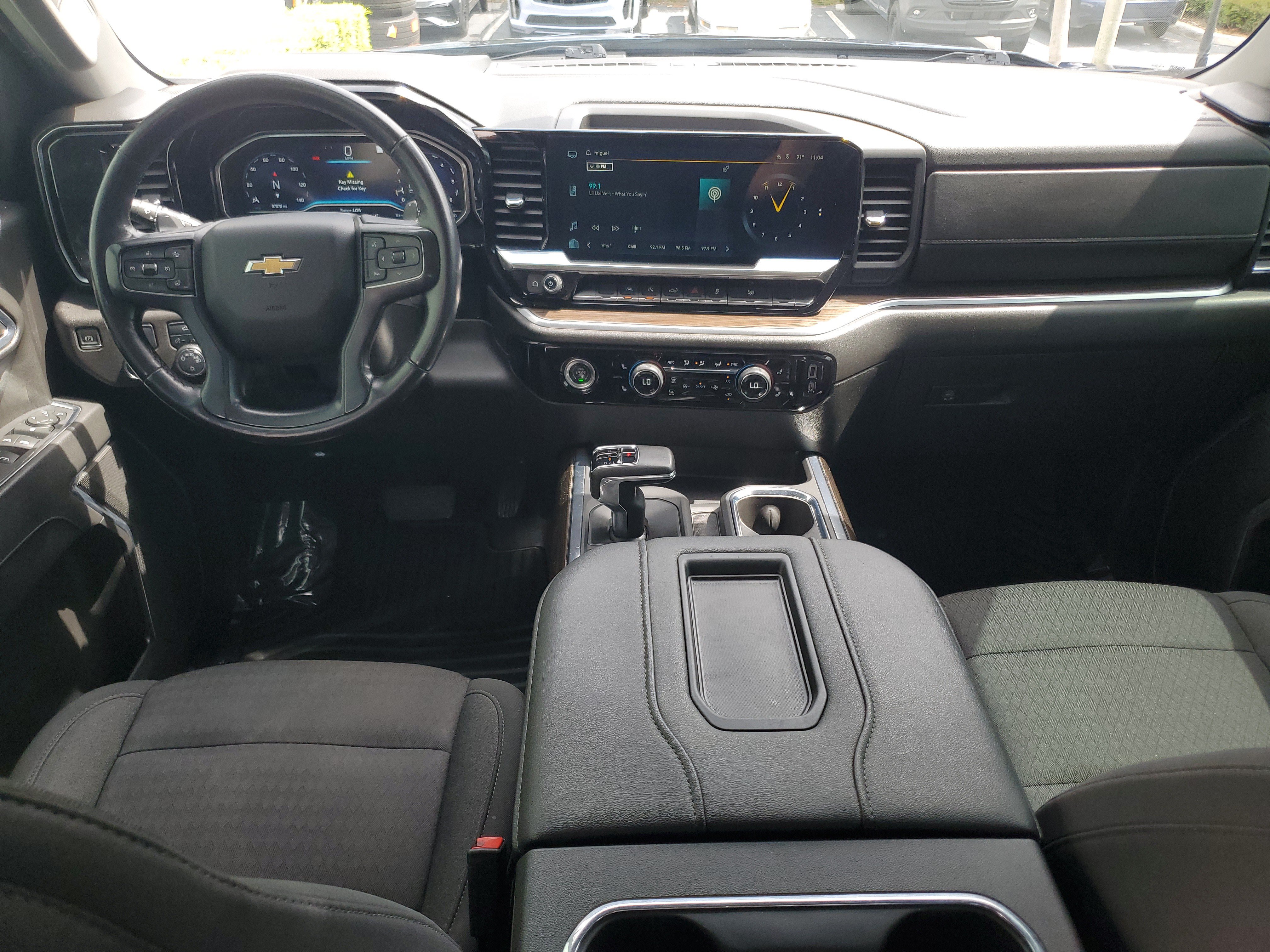 Used 2022 Chevrolet Silverado 1500 LT RWD image 16