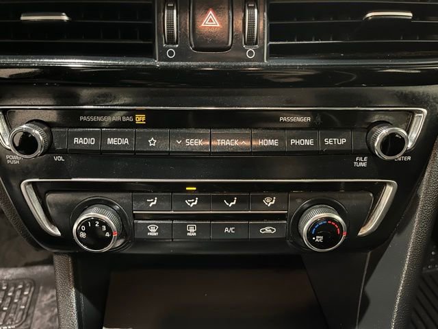 Used 2020 Kia Optima LX image 28