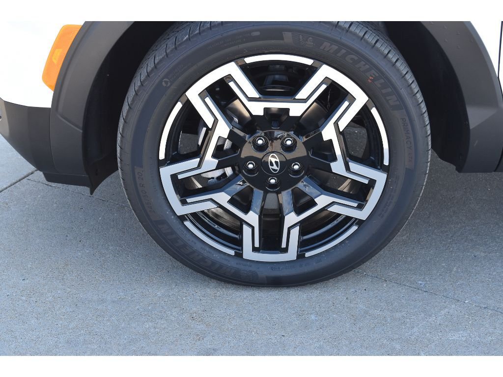 New 2026 Hyundai Santa Cruz Limited AWD/4WD image 3