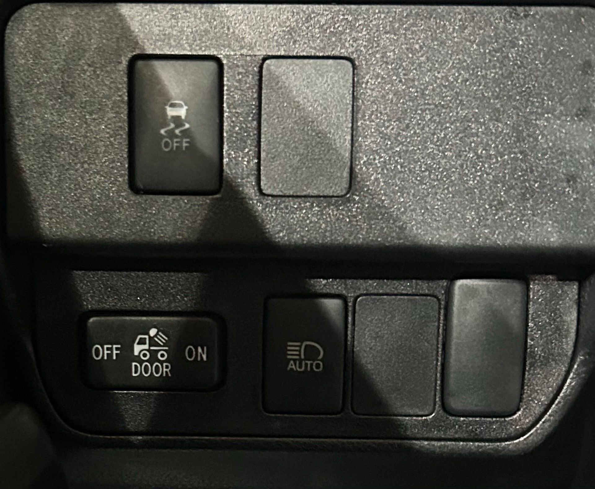 Used 2023 Toyota Tacoma SR5 AWD/4WD image 59
