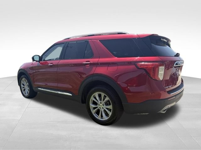 Used 2023 Ford Explorer Limited AWD/4WD image 2