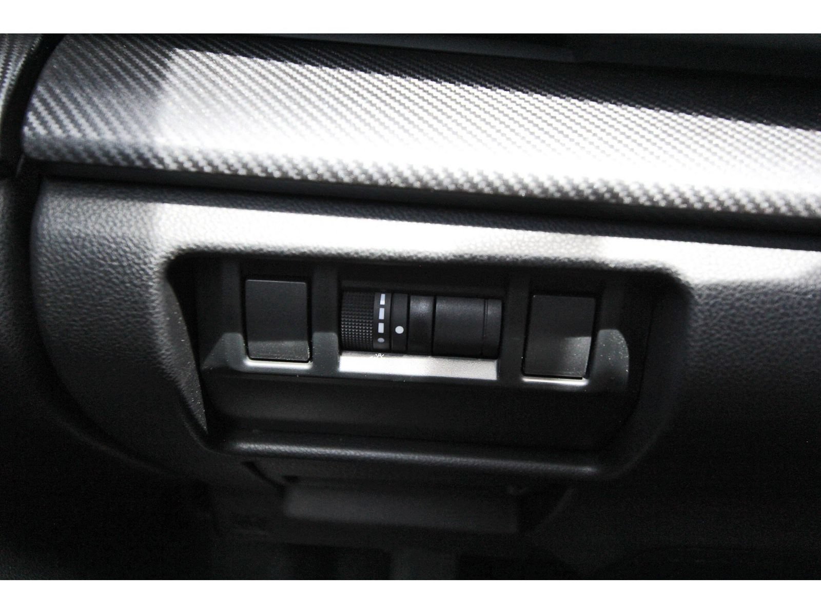 Certified 2026 Subaru Crosstrek 2.5i Premium AWD/4WD image 19