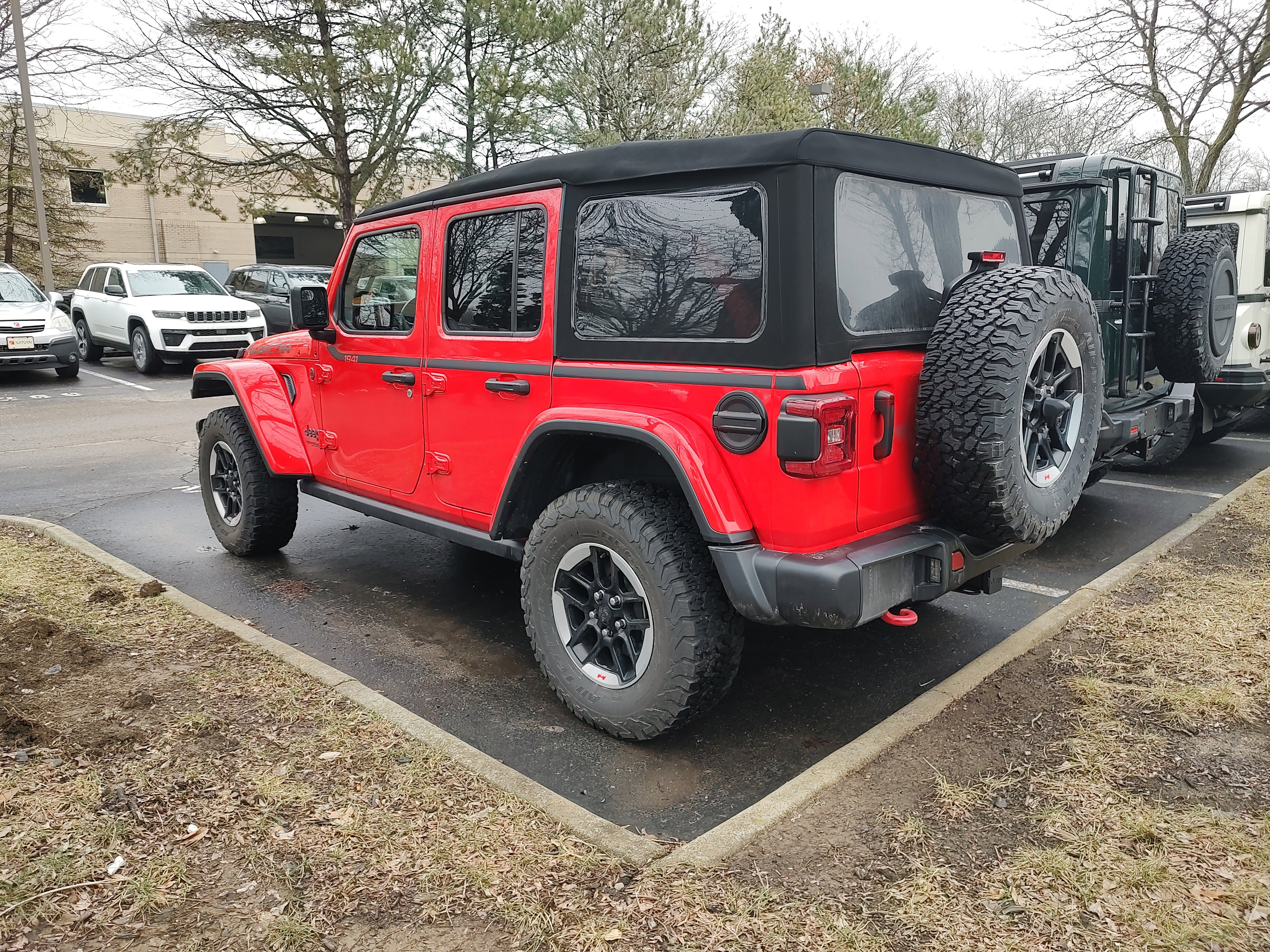 Used 2021 Jeep Wrangler Unlimited Rubicon w/ Steel Bumper Group image 2