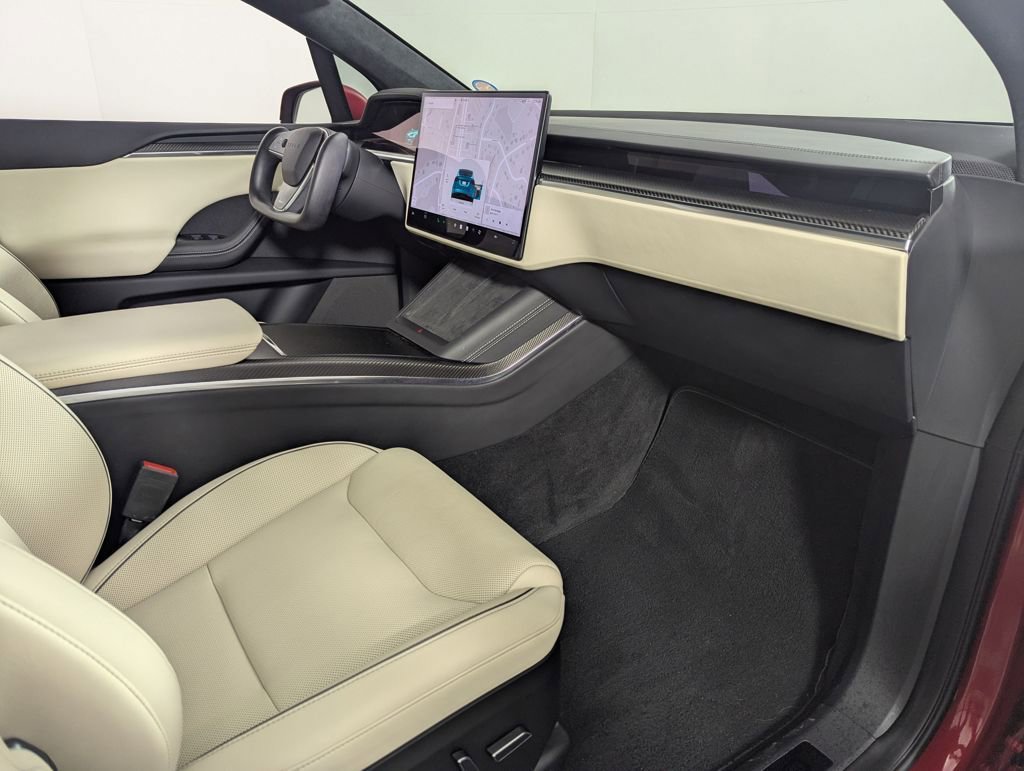 Used 2022 Tesla Model X Plaid image 59