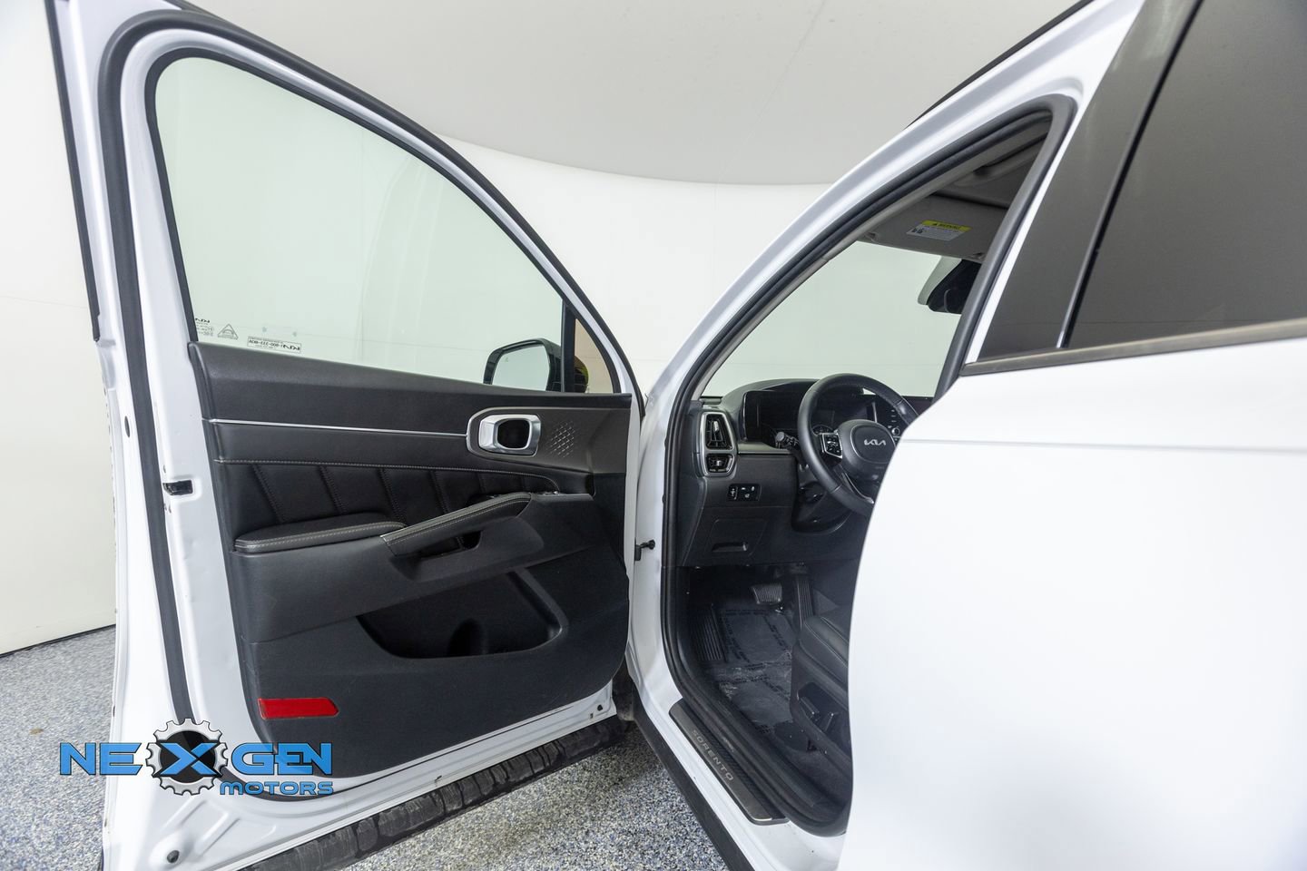 Used 2022 Kia Sorento SX AWD/4WD image 9