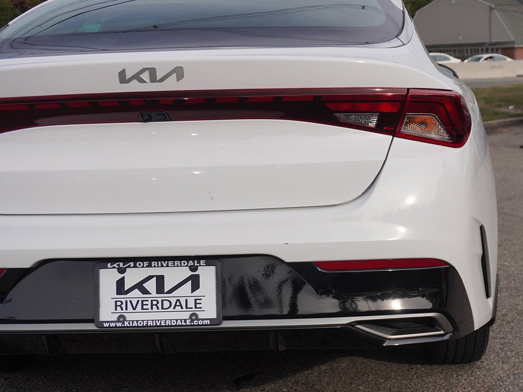 Used 2023 Kia K5 LXS image 16