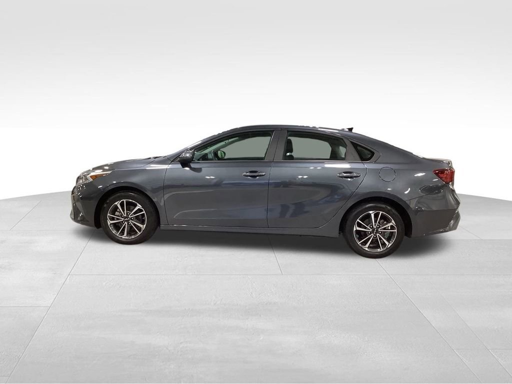 Certified 2023 Kia Forte LXS image 12