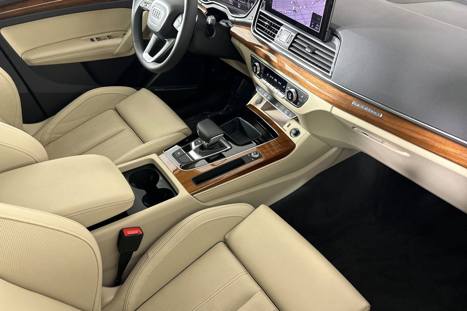 Used 2023 Audi Q5 2.0T Premium Plus w/ Premium Plus Package image 15