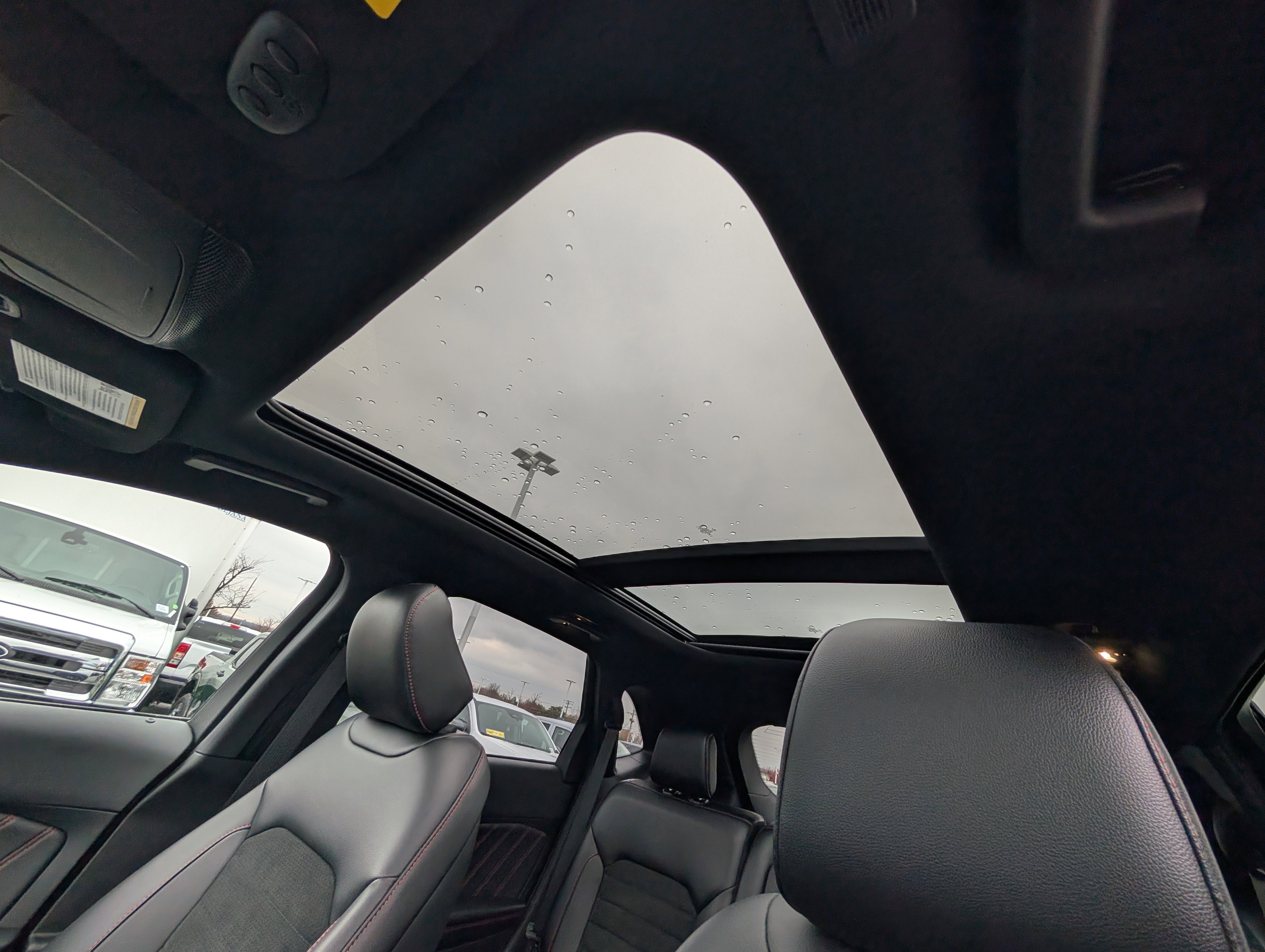 Certified 2024 Ford Edge ST-Line image 34