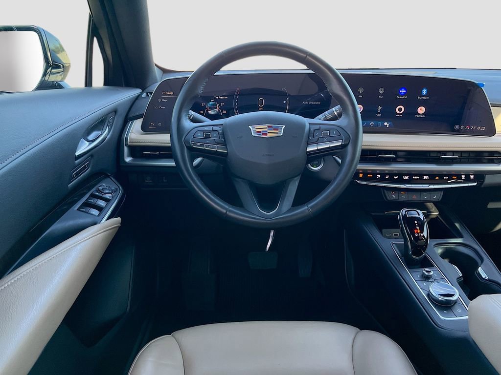 Used 2024 Cadillac XT4 Premium Luxury w/ Cold Weather Package FWD image 22