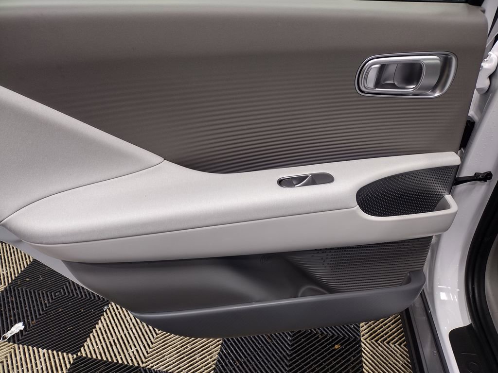 Certified 2025 Hyundai Ioniq 6 SEL image 22