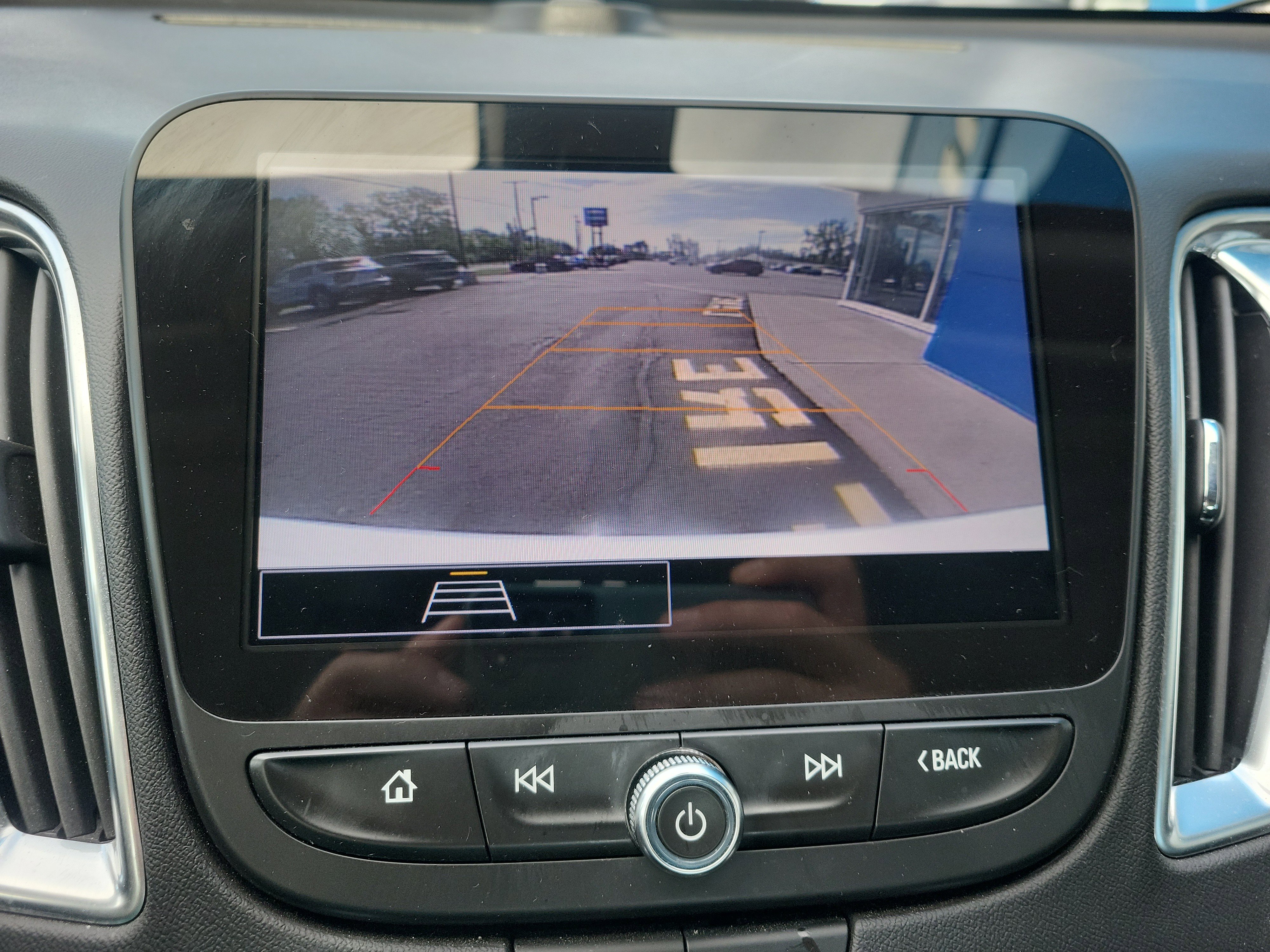 Certified 2021 Chevrolet Malibu LT FWD image 10