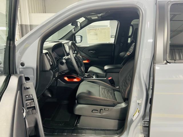 New 2025 Nissan Frontier PRO-4X w/ Interior Protection Package image 18