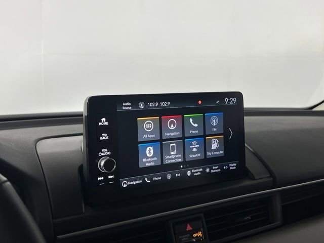 Certified 2025 Honda Pilot Touring image 27