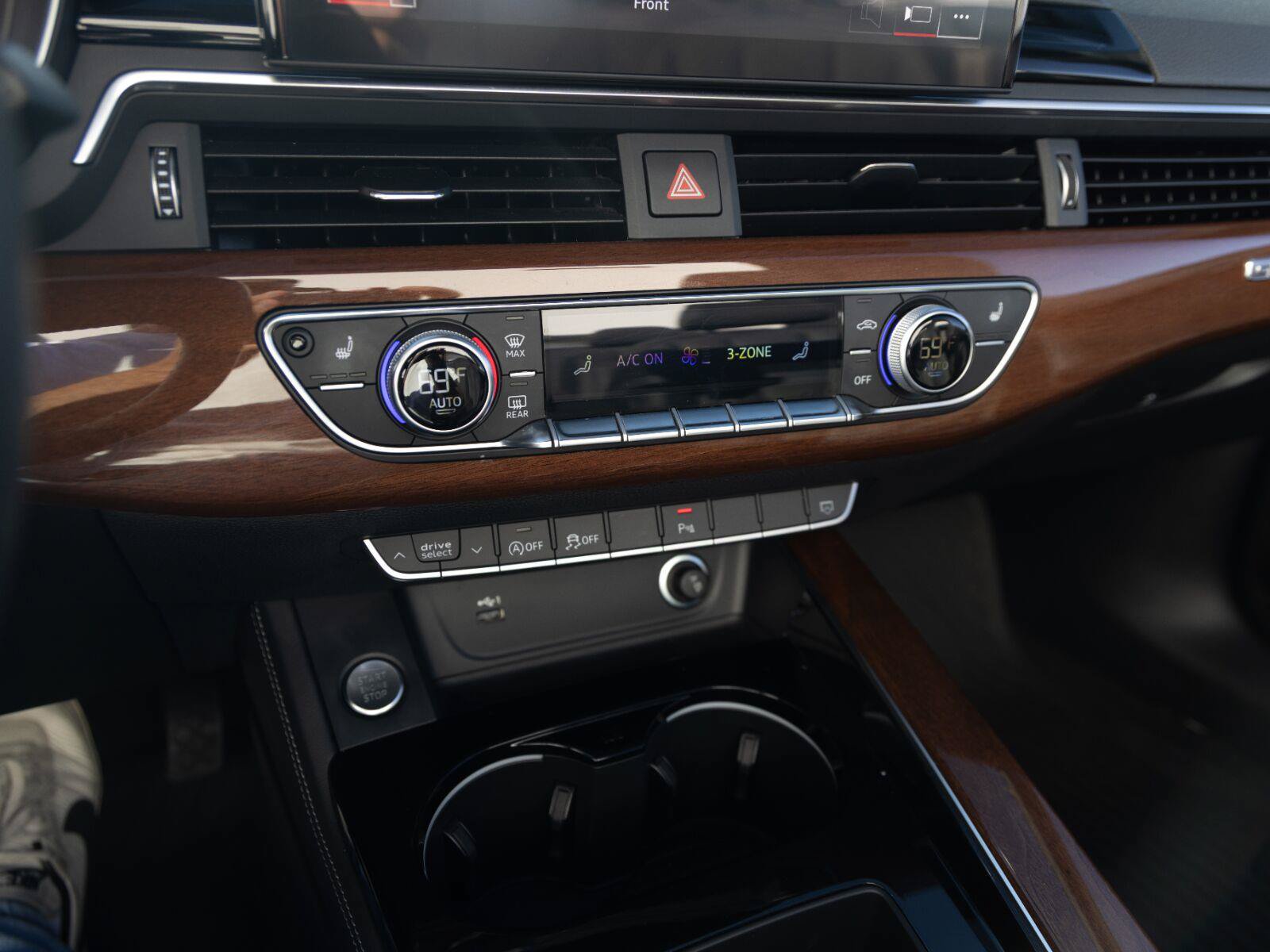 Used 2022 Audi A5 2.0T Premium Plus AWD/4WD image 27