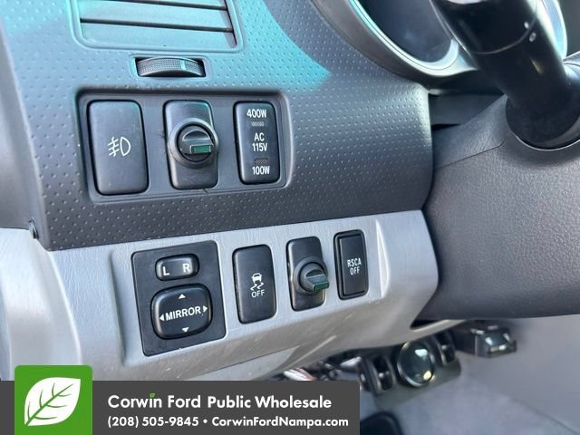 Used 2011 Toyota Tacoma 4x4 Access Cab V6 w/ TRD Sport Pkg image 13