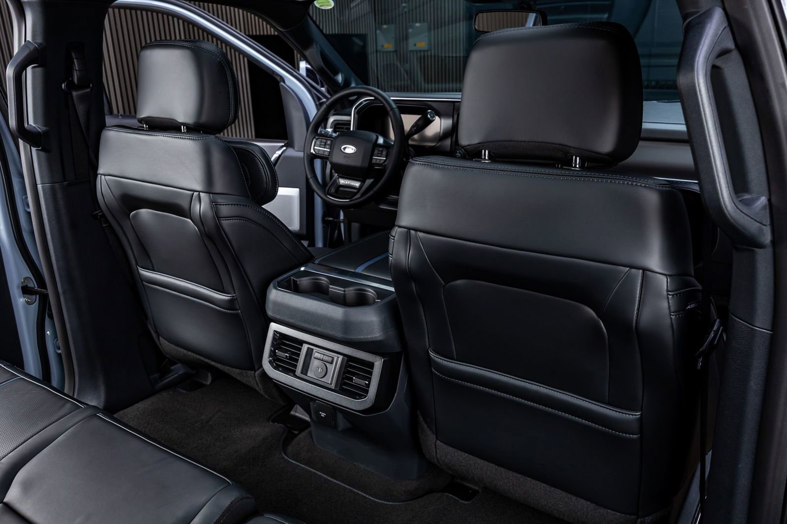 Used 2026 Ford F250 Platinum image 32