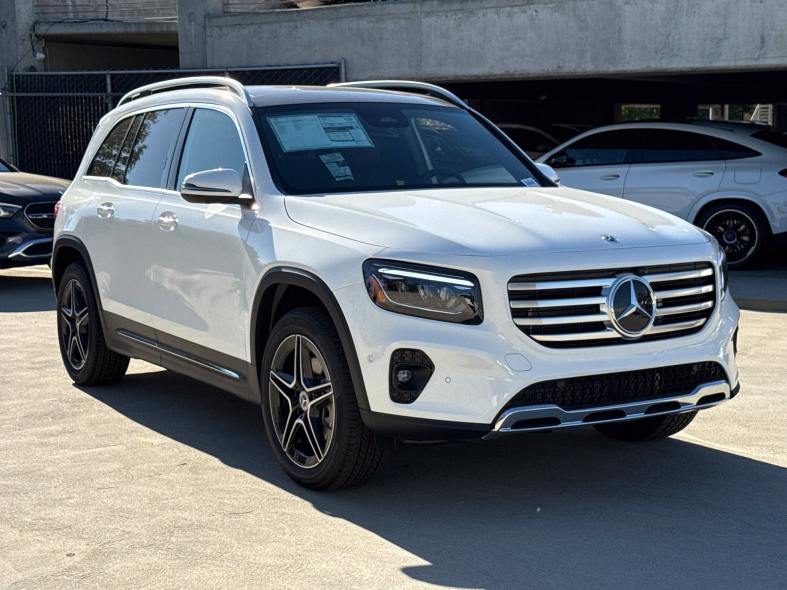 New 2026 Mercedes-Benz GLB 250 4MATIC image 5