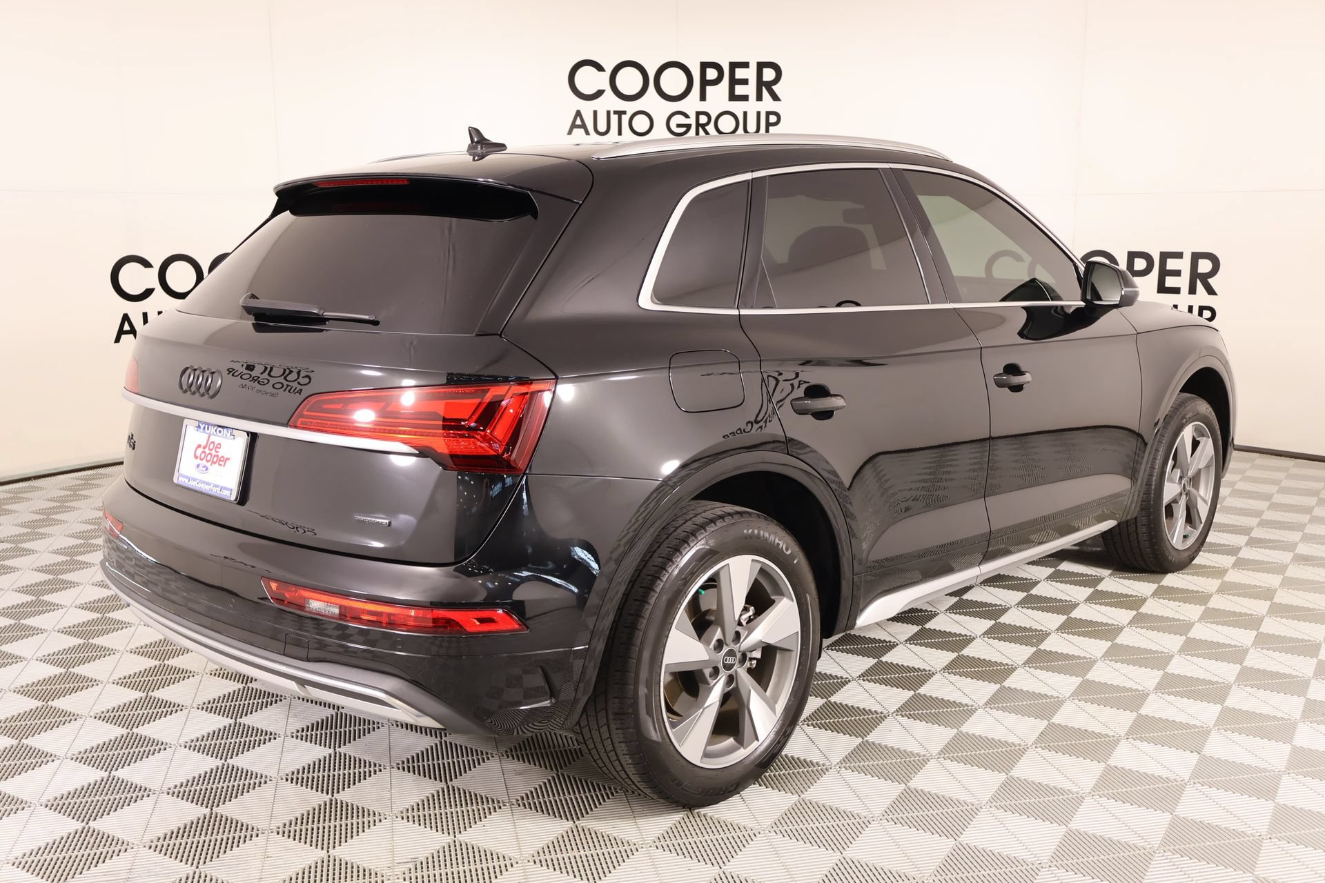 Used 2024 Audi Q5 2.0T Premium AWD/4WD image 21